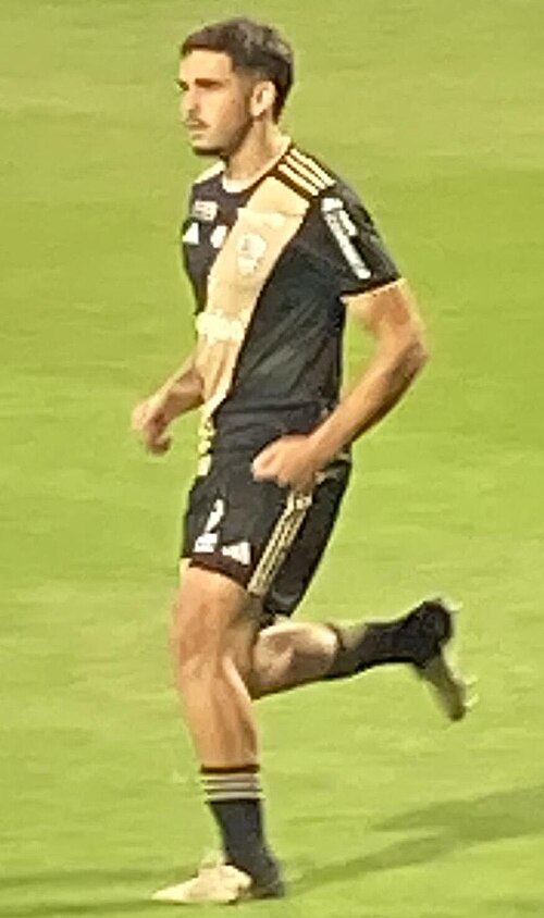 Tony Strata