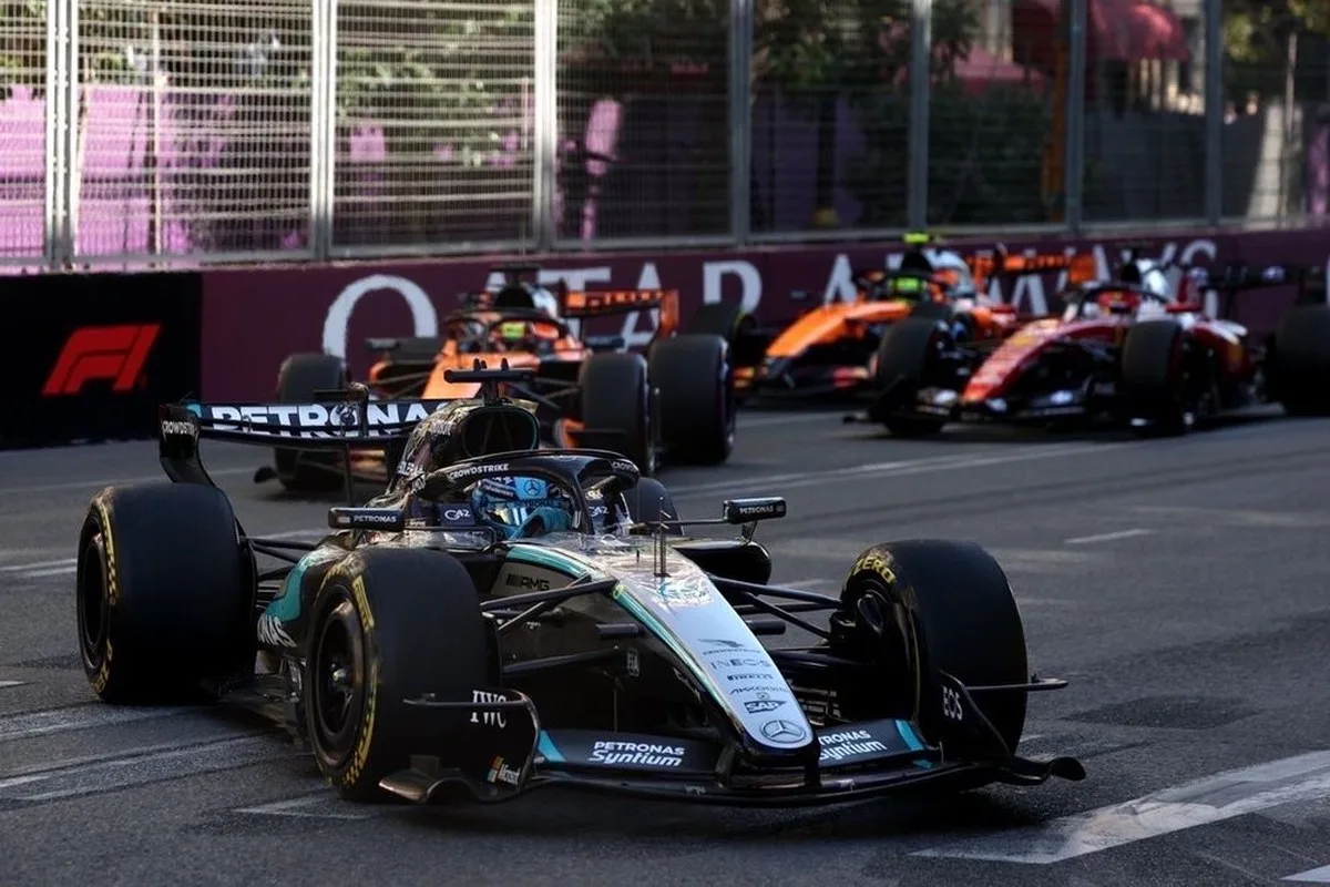 George Russell, Mercedes, Oscar Piastri, McLaren