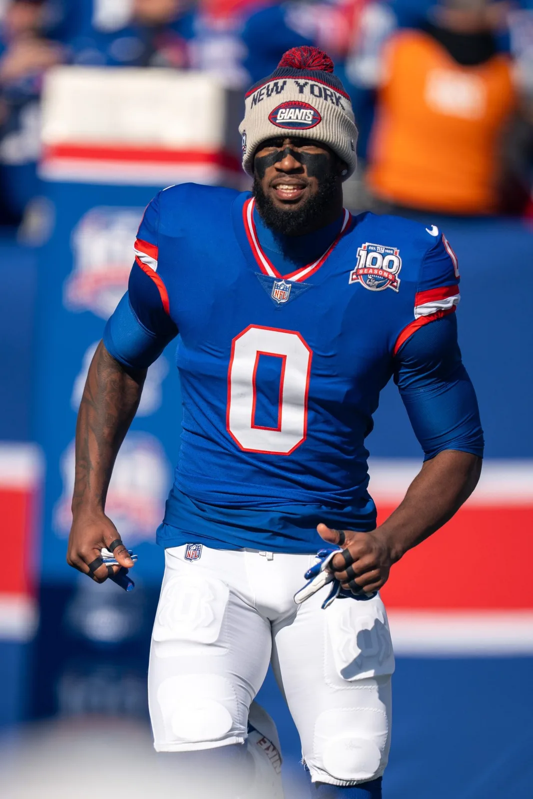New York Giants, Jaxson Dart Yaralanması Sonrası Yeni Quarterback Arıyor; Brian Burns Sakatlığa Uygu