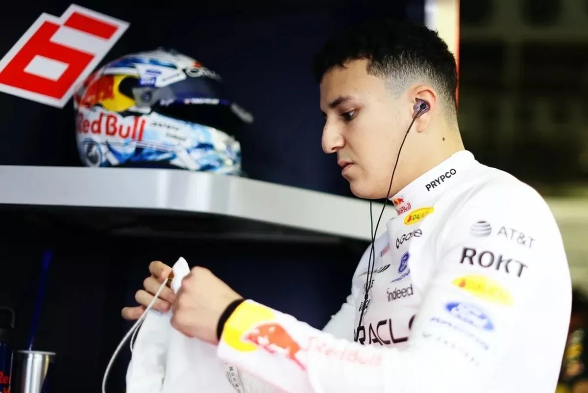 Isack Hadjar, Red Bull Racing