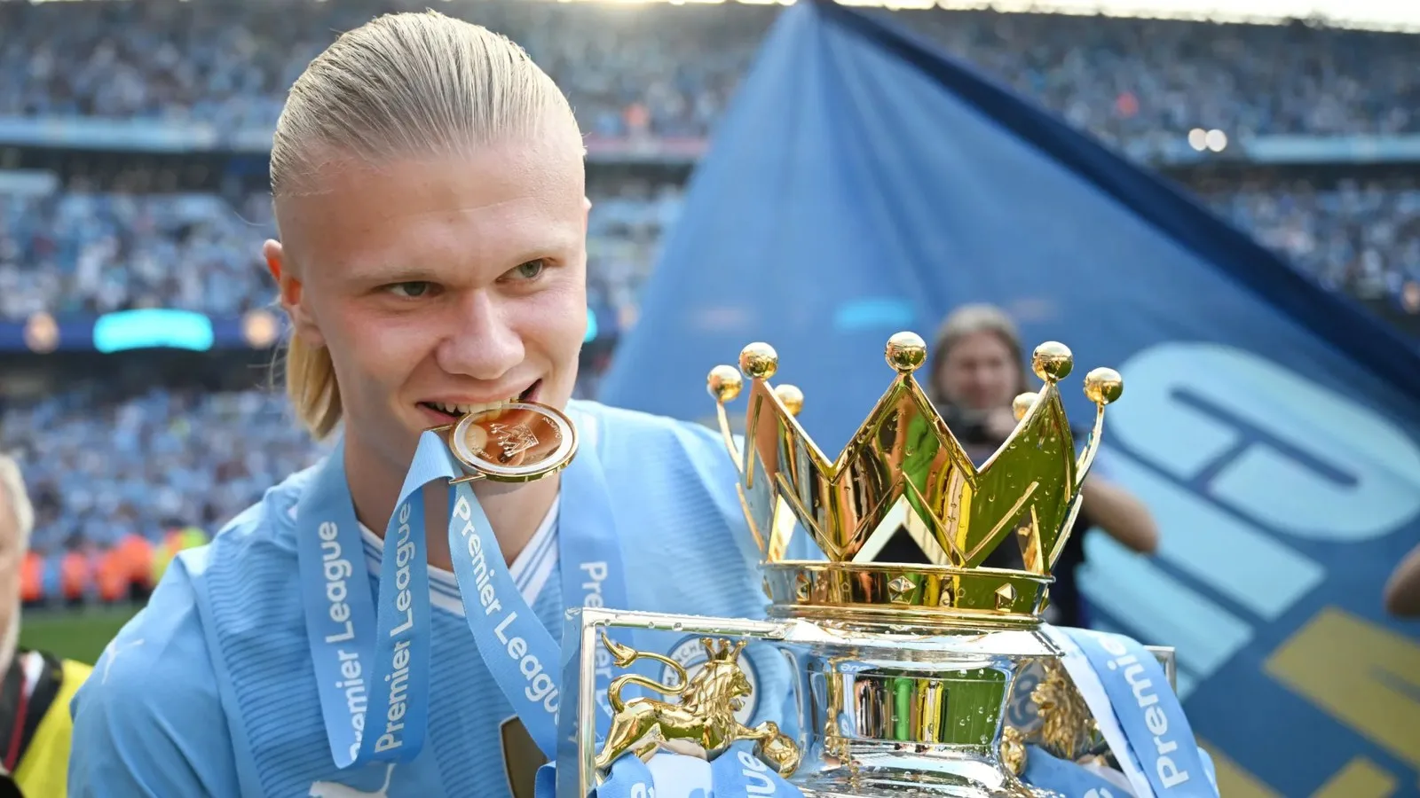 haaland premier league trophy