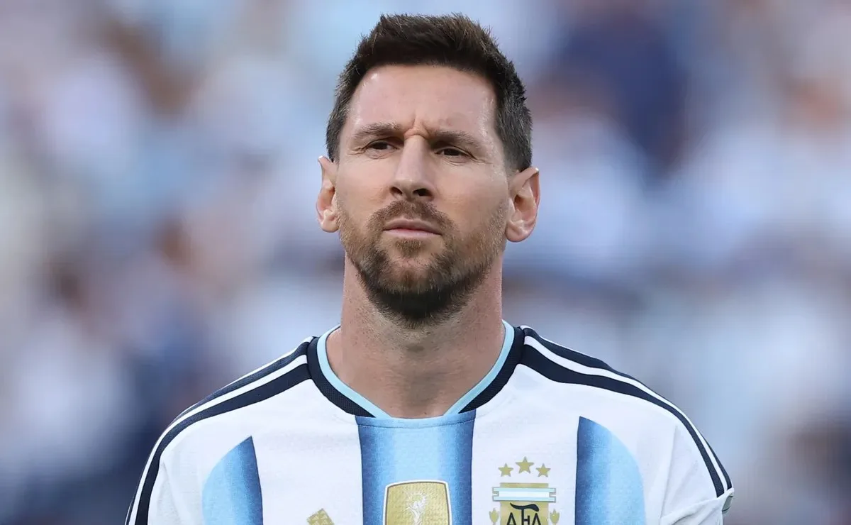 Lionel Messi won’t have Paulo Dybala and Nahuel Molina at his Argentina farewell as Roma block their trip