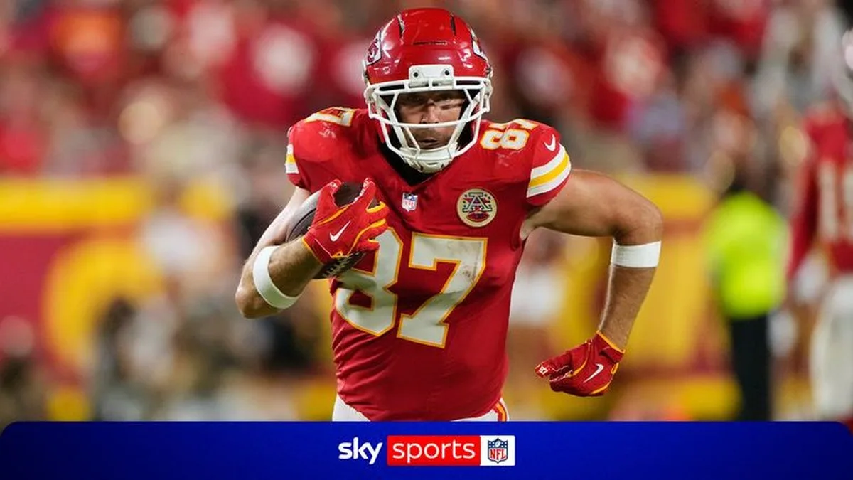Kansas City Chiefs'in Sezon Başlangıcı: Travis Kelce ve "Gizli Sos" Kenneth Walker, Patrick Mahomes'