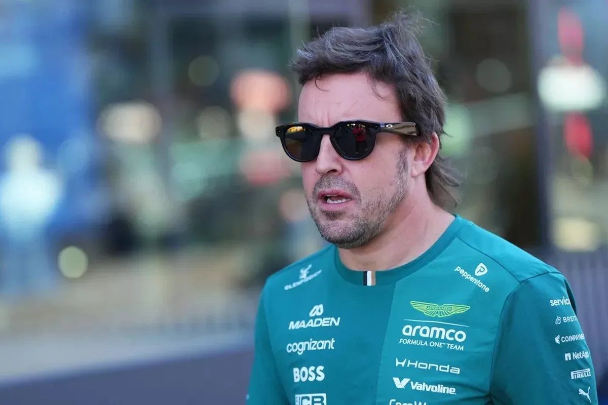 Fernando Alonso, Aston Martin