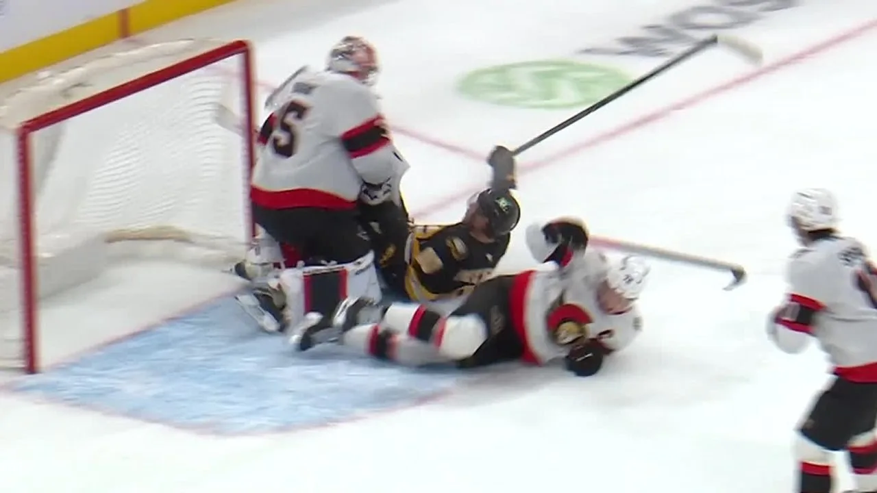 Linus Ullmark, Bruins maçında JJ Peterka ile çarpışma sonrası takımdan ayrıldı