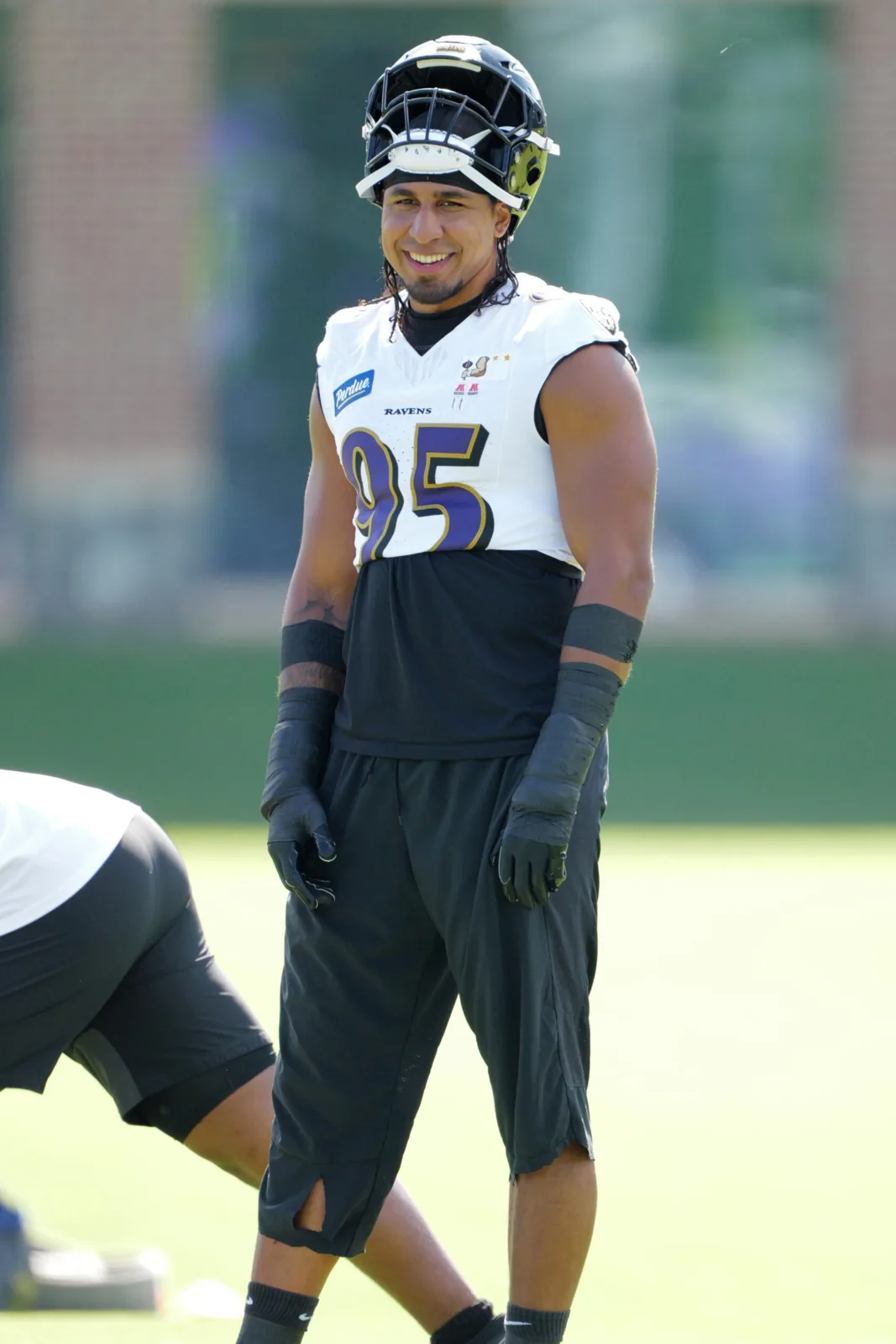 Ravens'in OLB Tavius Robinson'dan Kötü Haber: Sezonu Tüketecek Pezaj Yaralanması