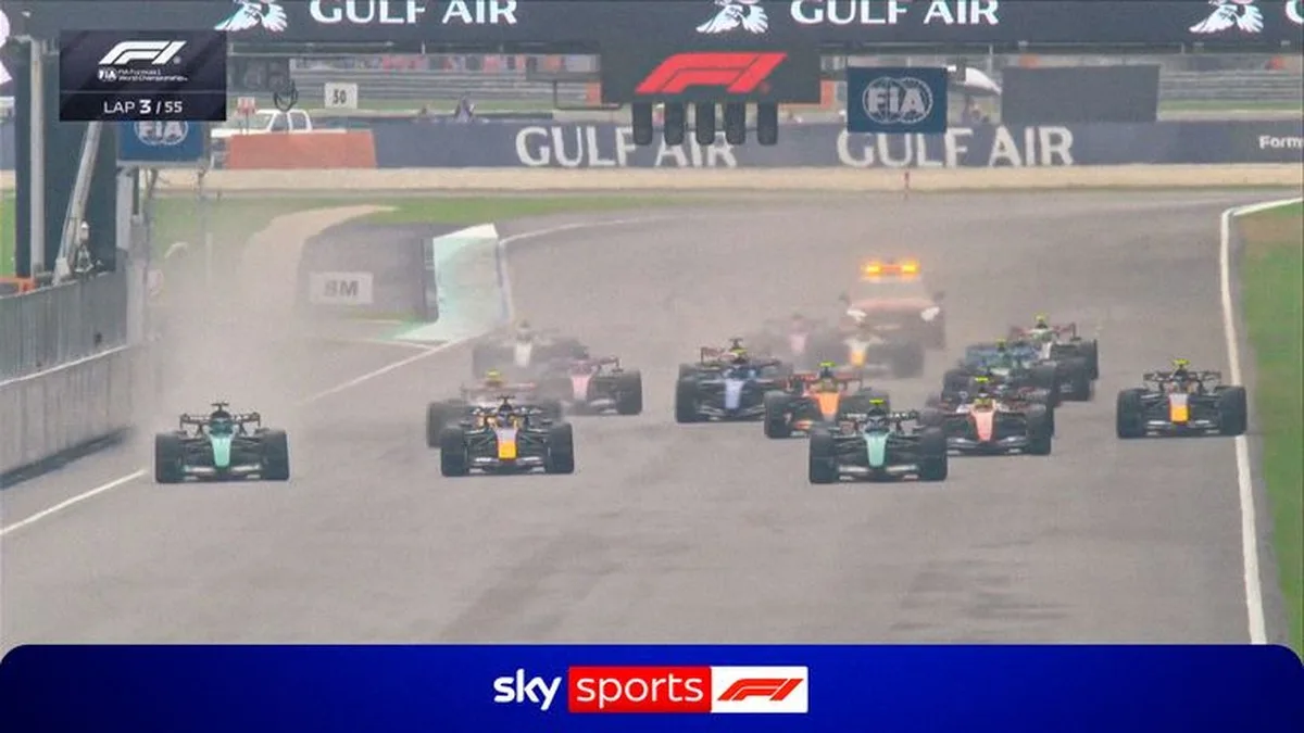 Lewis Hamilton: Ferrari sürücüsü, Bahreyn GP'sinin başında yaşanan felaket lastik seçimini öngören t