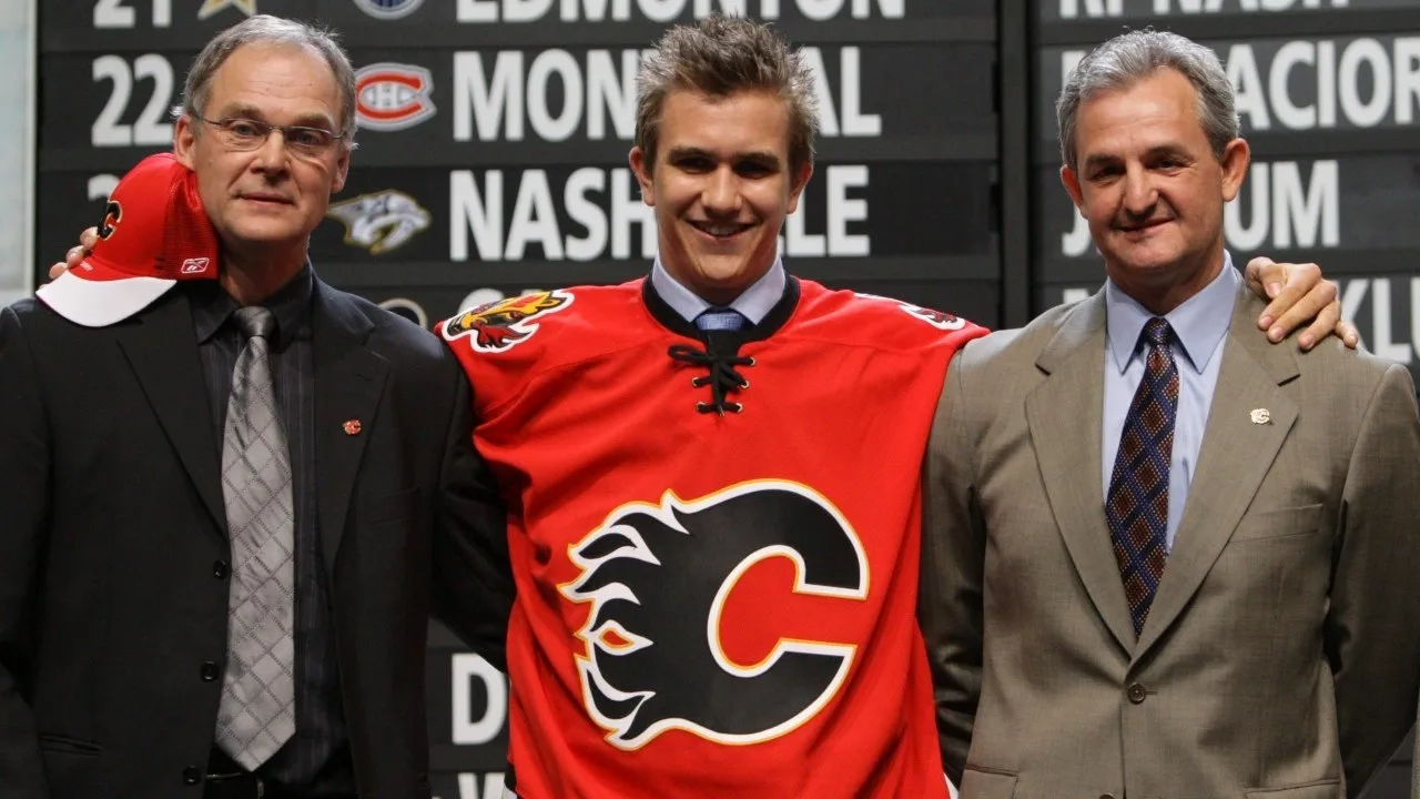 Flames, 2026-27 Sezonu İçin Liderlik Grubunu Açıkladı; Backlund Dördüncü Yıl Üst Üste Kapitanlık Gör