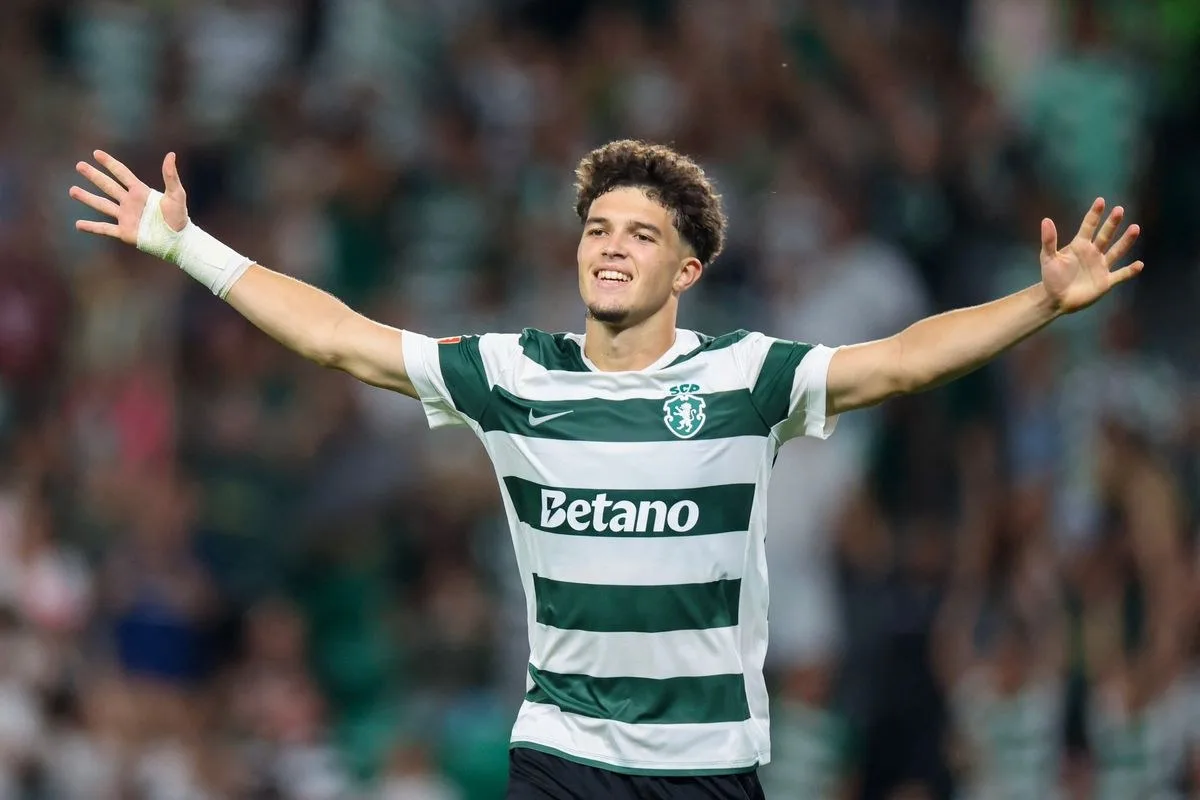 Flavio Goncalves in action for Sporting CP